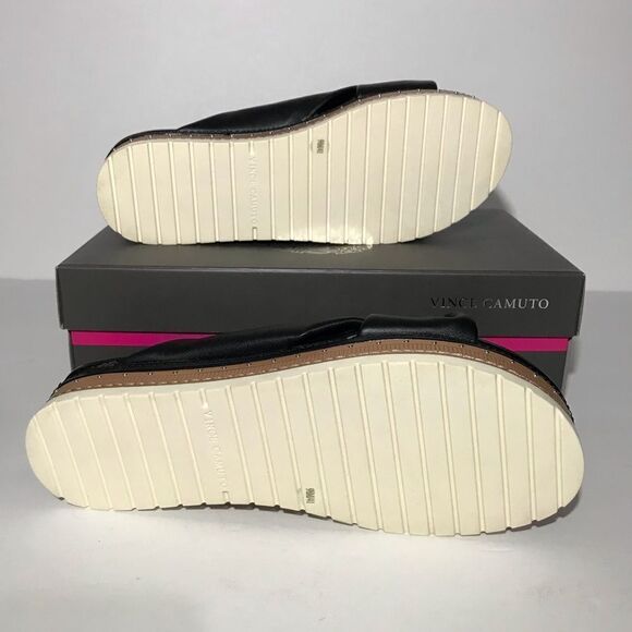 Vince Camuto Rareden Leather Slide Sandals - Picture 6 of 6